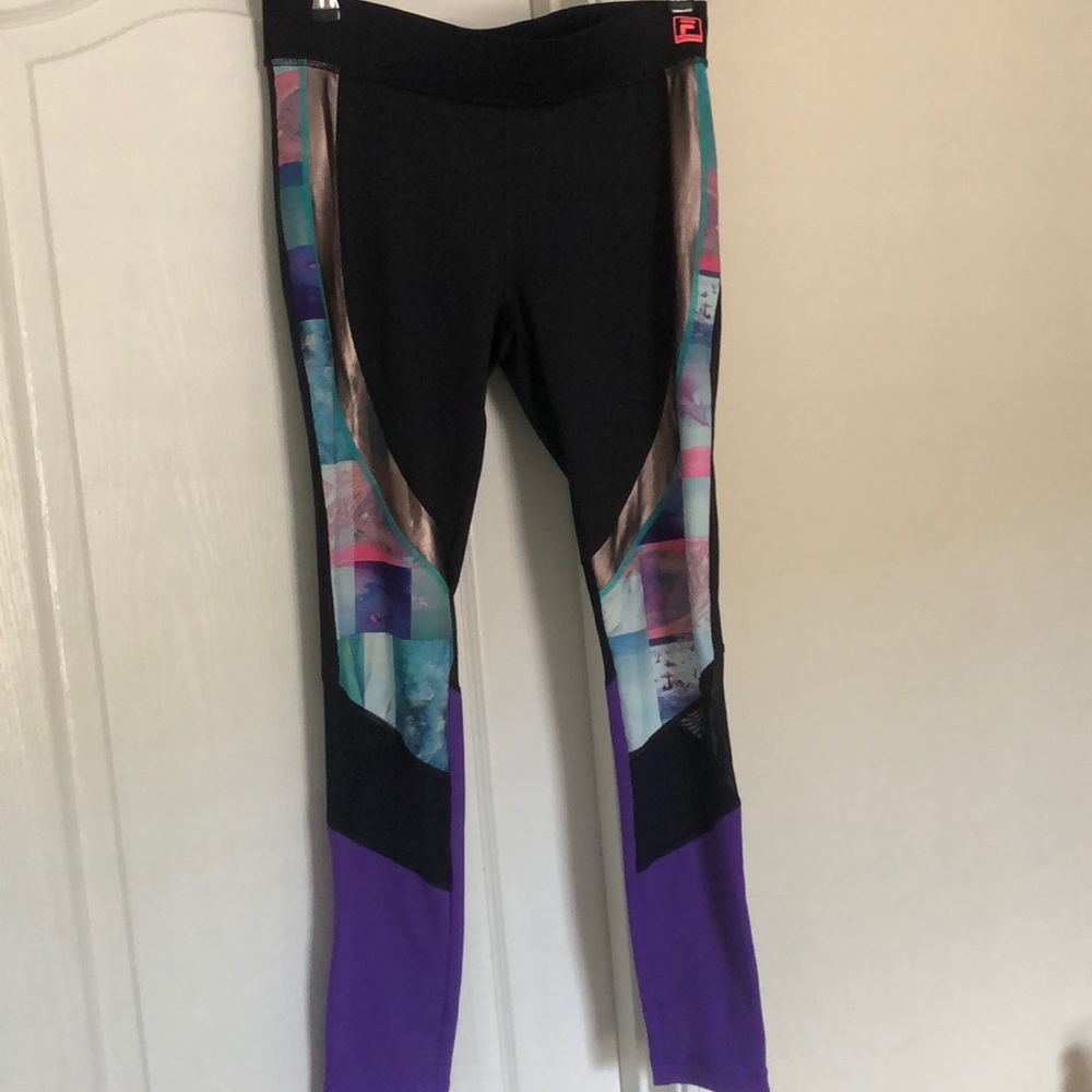 Running Workout pants with design and mesh